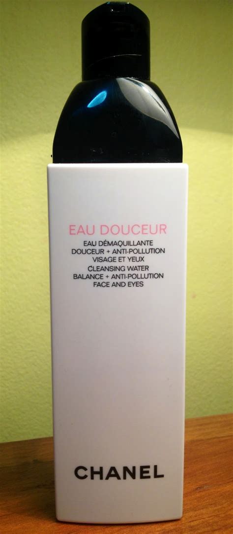 chanel eau douceur cleansing water ingredients|chanel intense makeup remover.